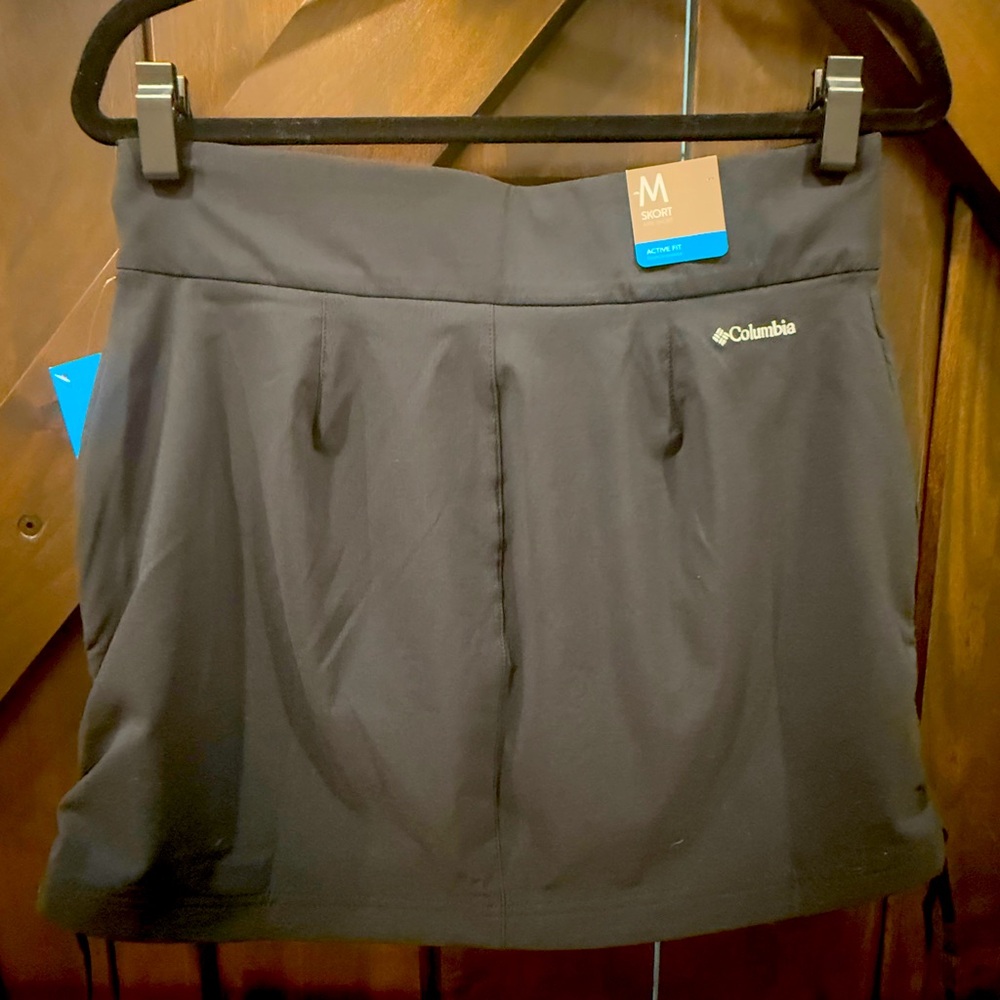 Columbia Black Skort with Active Fit - Picture 2 of 4